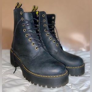Dr. Marten’s Shriver Hi Boots Size 8